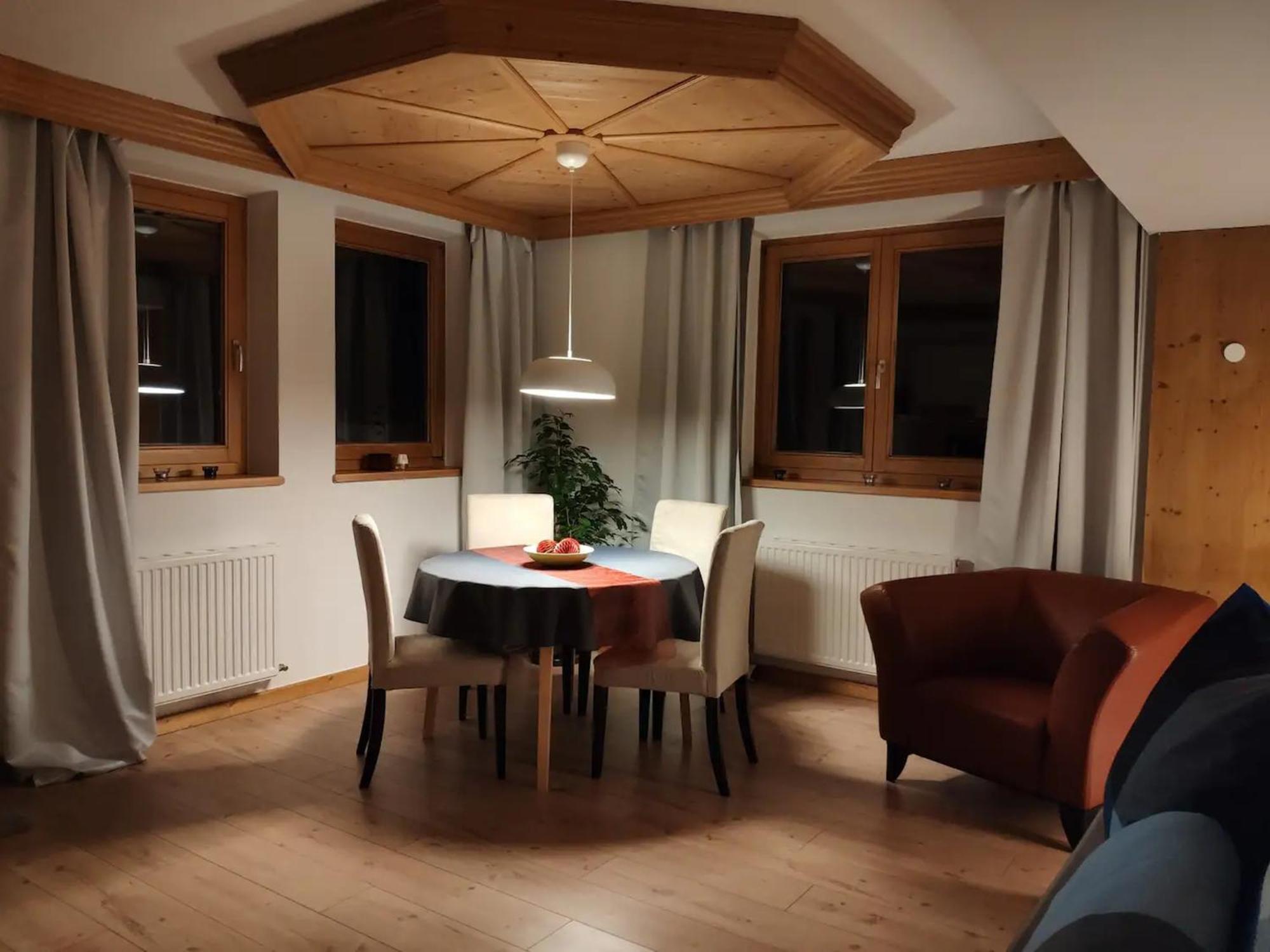 Alpendohle Apartments Инсбрук Экстерьер фото