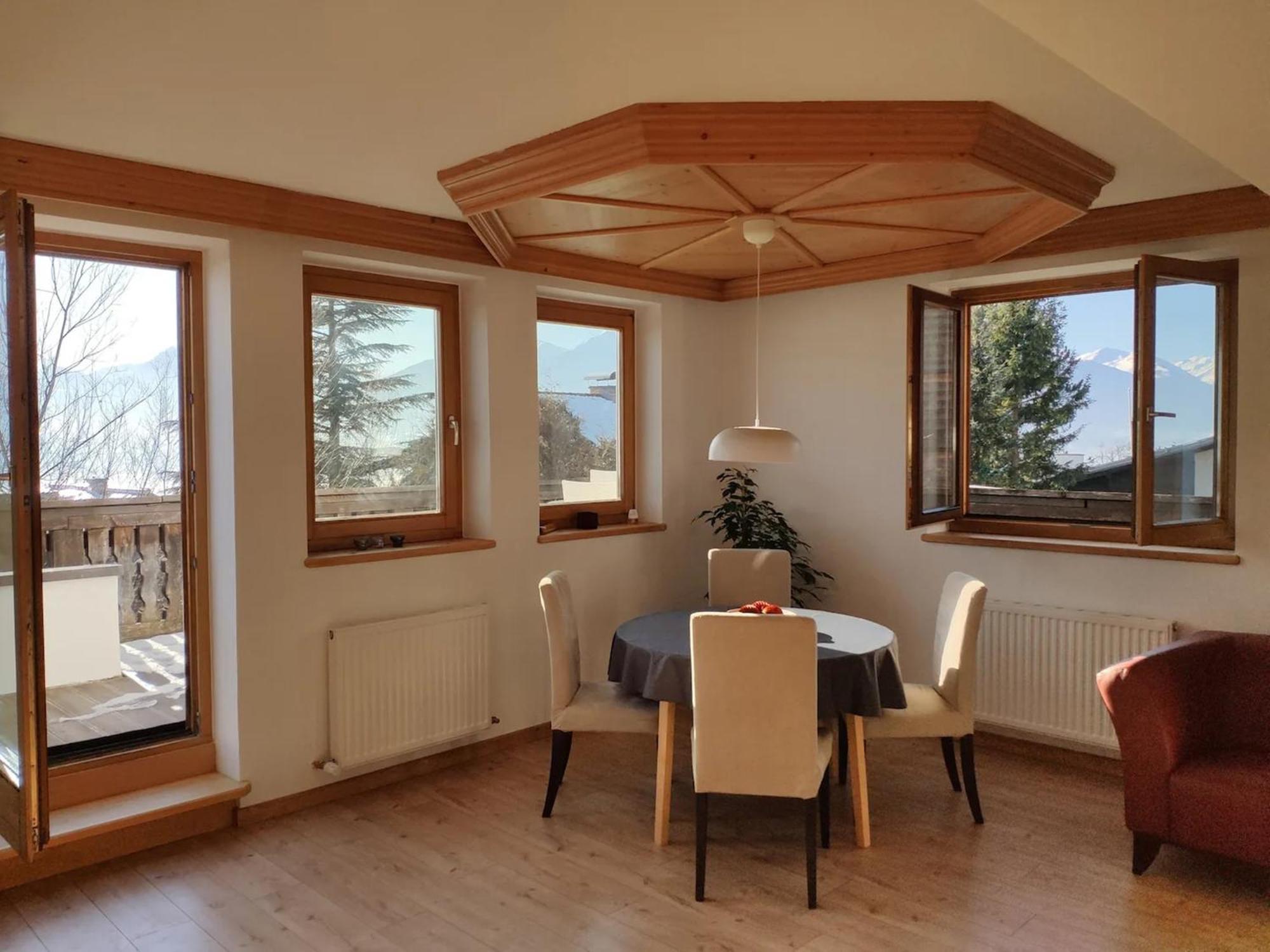 Alpendohle Apartments Инсбрук Номер фото